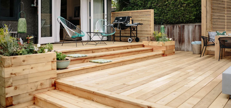 Cedar Decking in Tarzana, CA