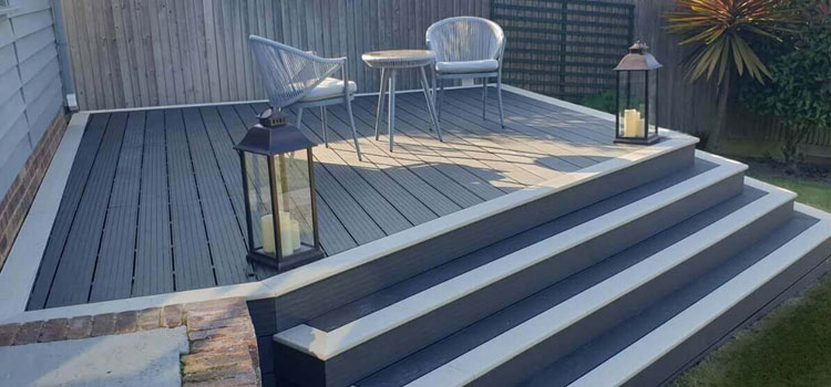 TREX Decking in Tarzana, CA